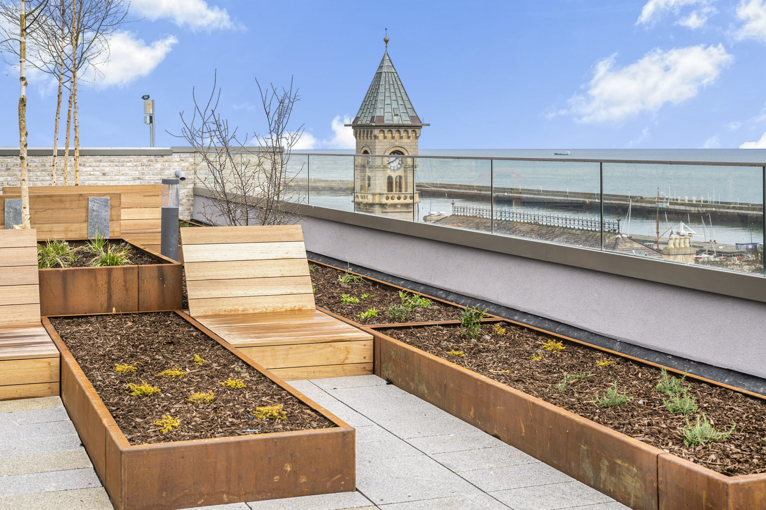 Niche Living - 5th F - Rooftop Terrace 3