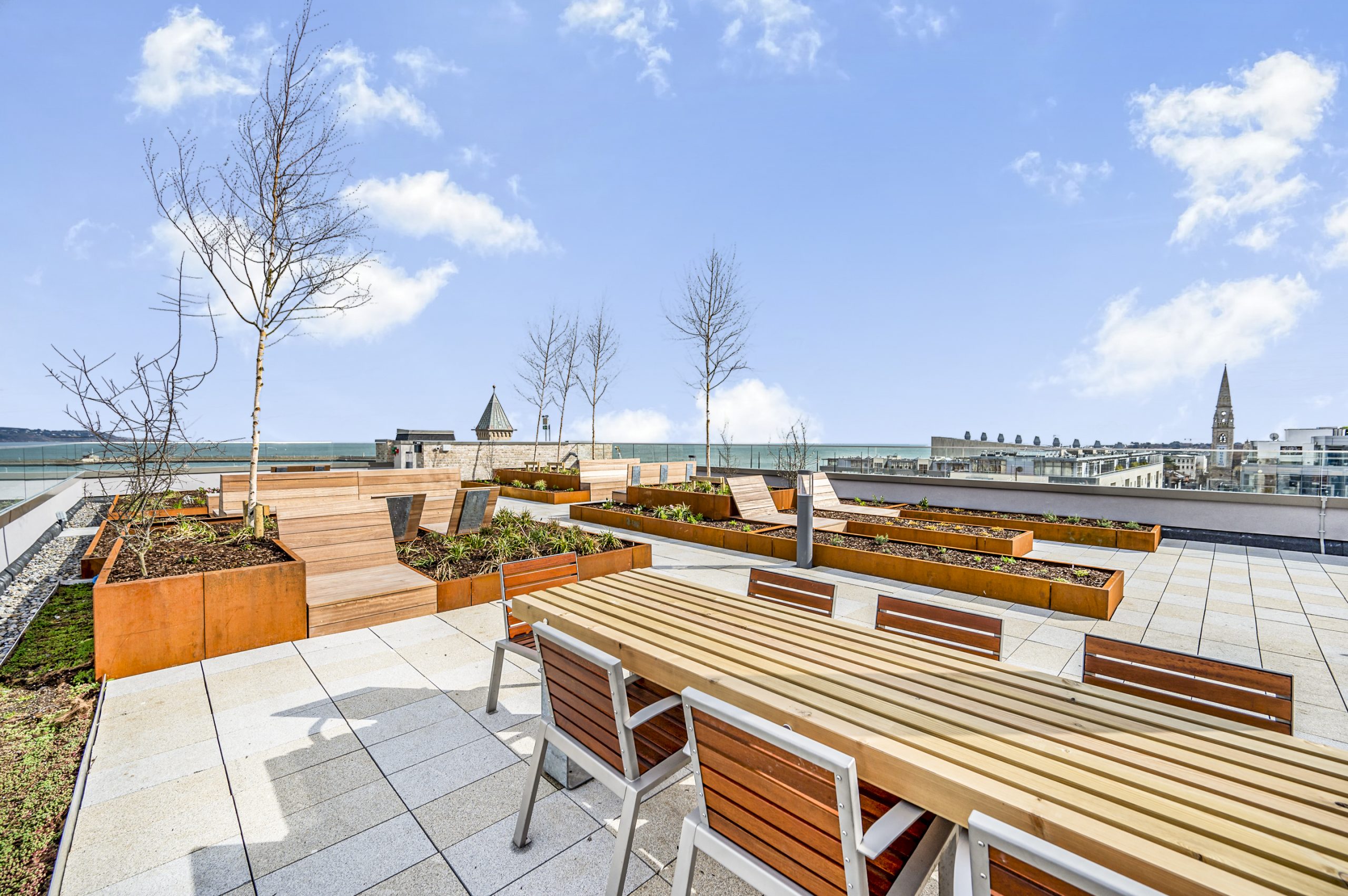 Niche Living - 5th F - Rooftop Terrace 4